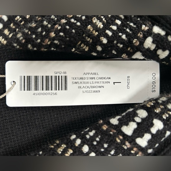 NWT Chicos Textured Stripe Cardigan Sweater Long Sleeve Button Close.Black White - Picture 5 of 9